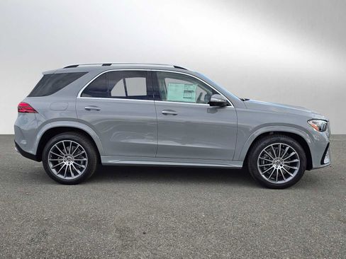 Used 2025 Mercedes-Benz GLE 450e 4MATIC image 6