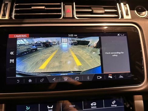 Used 2019 Land Rover Range Rover Supercharged AWD/4WD image 21