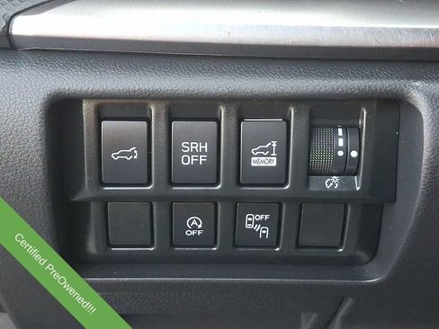 Used 2023 Subaru Forester Premium AWD/4WD image 26