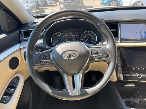 Used 2019 INFINITI QX50 Luxe w/ Navigation Package AWD/4WD image 10