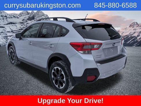 Used 2021 Subaru Crosstrek 2.0i image 6