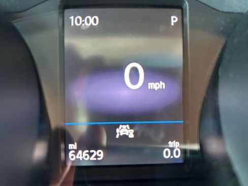 Used 2020 Volkswagen Tiguan SE w/ Panoramic Sunroof Package image 13