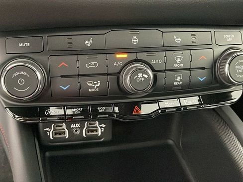 New 2025 Dodge Durango GT w/ Blacktop Package image 19