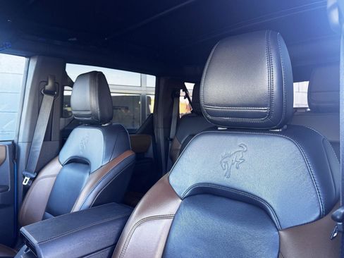 Used 2024 Ford Bronco Outer Banks image 5