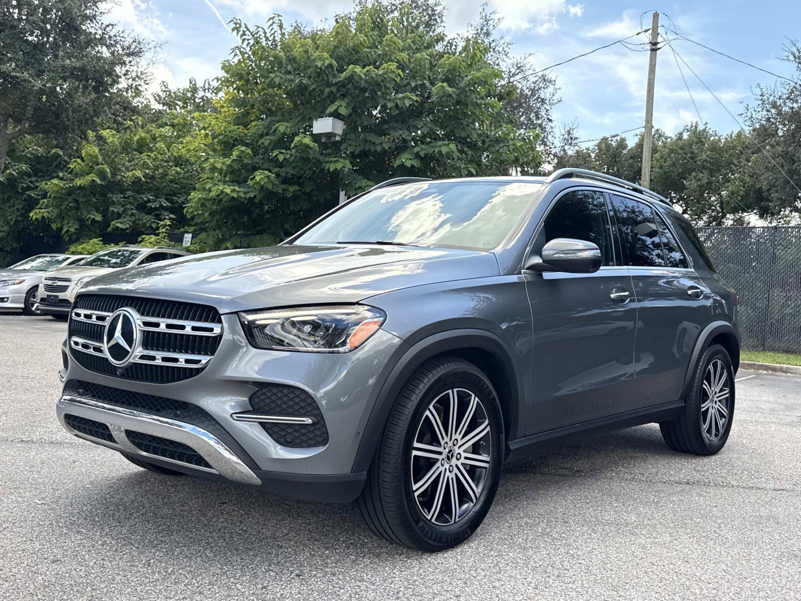 Certified 2025 Mercedes-Benz GLE 450 4MATIC image 7