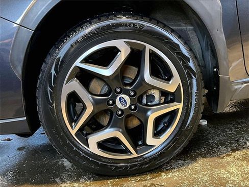 Used 2018 Subaru Crosstrek 2.0i Limited image 9