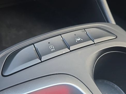 Certified 2026 Buick Envista Preferred FWD image 26