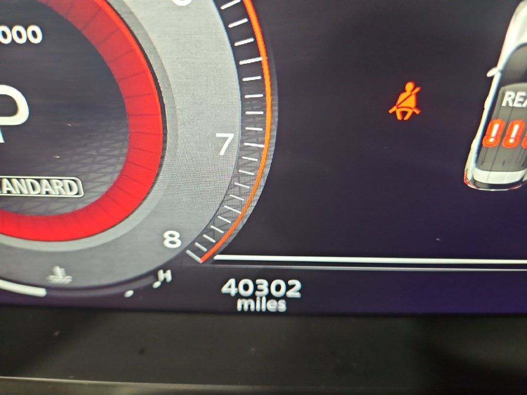 Certified 2025 Nissan Rogue Platinum FWD image 18