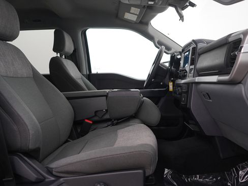 Used 2023 Ford F150 XLT AWD/4WD image 11