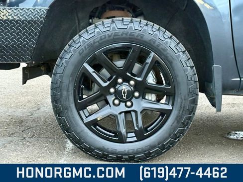 Used 2021 Chevrolet Silverado 1500 LT Trail Boss w/ Bed Protection Package image 9