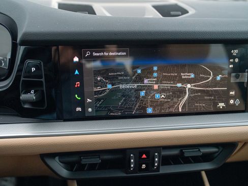 Certified 2026 Porsche Cayenne AWD/4WD image 16