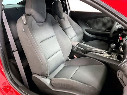 Used 2012 Chevrolet Camaro LT image 7