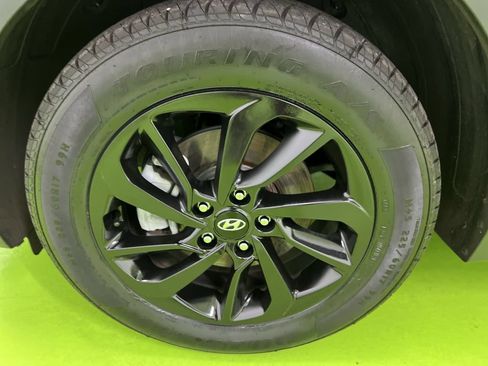 Used 2016 Hyundai Tucson SE w/ Option Group 02 FWD image 15