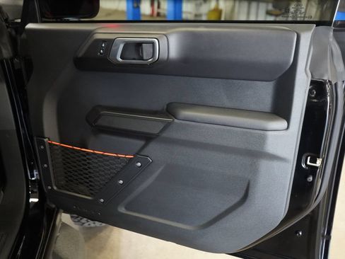 Used 2025 Ford Bronco Raptor AWD/4WD image 19
