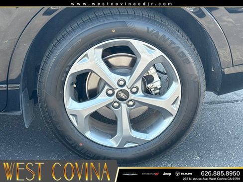 Used 2024 Ford Escape ST-Line FWD image 18