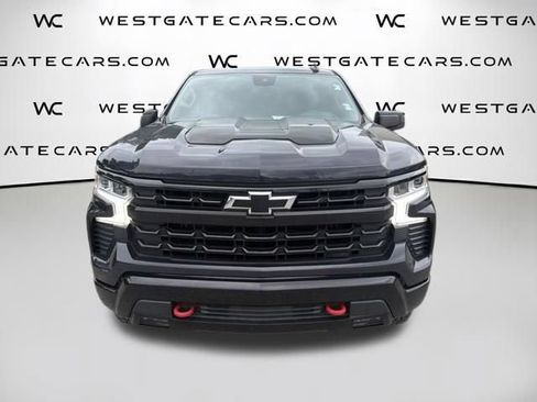 Used 2023 Chevrolet Silverado 1500 LT Trail Boss w/ Convenience Package II AWD/4WD image 2