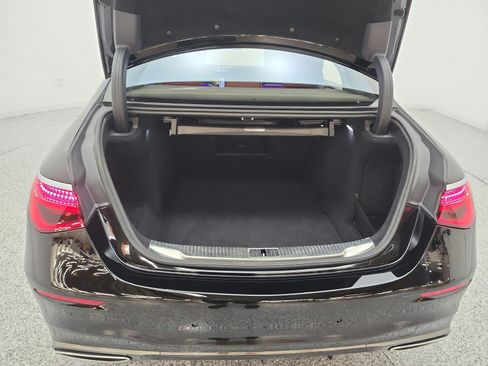 Certified 2023 Mercedes-Benz S 580 4MATIC Sedan image 21