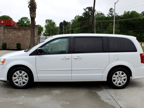 Used 2016 Dodge Grand Caravan SE w/ Quick Order Package 29E SE image 27