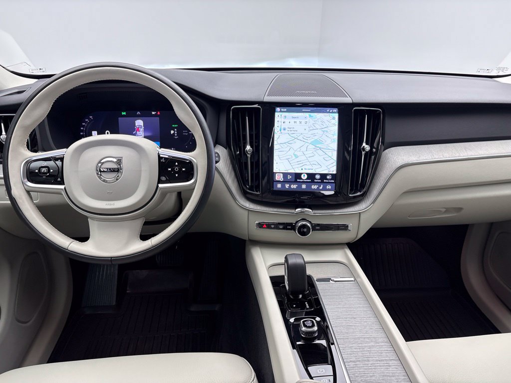 Used 2024 Volvo XC60 T8 Plus w/ Protection Package Premier AWD/4WD image 30
