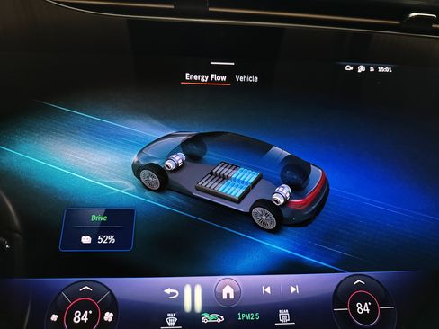 Certified 2022 Mercedes-Benz EQS 580 EQS 580 image 16