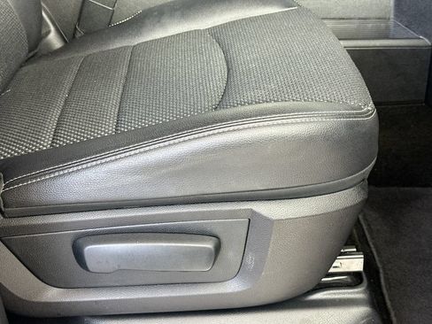 Used 2015 RAM 1500 Sport AWD/4WD image 21