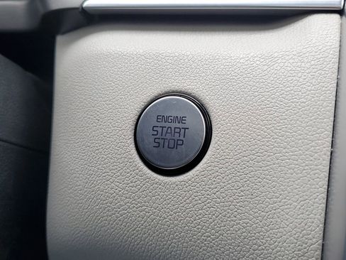 Used 2023 Kia Sorento SX image 21