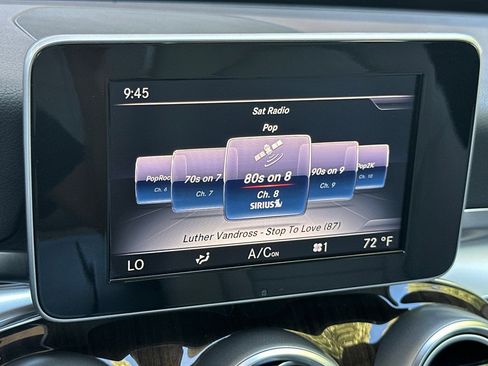Used 2017 Mercedes-Benz C 300 Sedan image 24