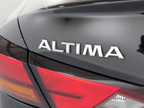 Used 2020 Nissan Altima 2.5 S image 10