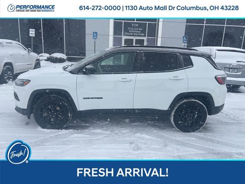 Used 2023 Jeep Compass Altitude w/ Sun and Sound Group image 7