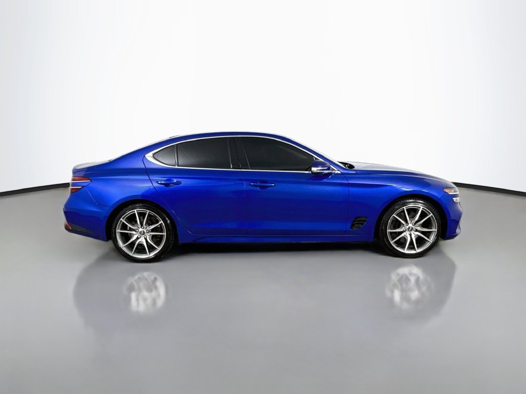 Used 2022 Genesis G70 3.3T RWD image 8