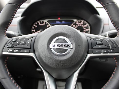 Certified 2022 Nissan Altima 2.5 SR image 22