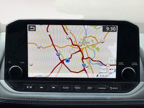 Used 2023 Nissan Rogue SL w/ SL Premium Package image 10