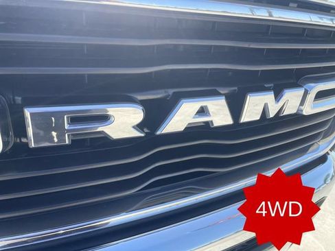 Used 2021 RAM 1500 Big Horn AWD/4WD image 30