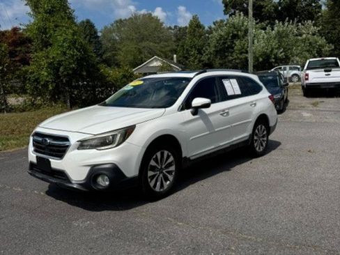 Used 2019 Subaru Outback 3.6R Touring w/ Popular Package #3A AWD/4WD image 1