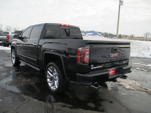 Used 2016 GMC Sierra 1500 Denali w/ Denali Ultimate Package image 5