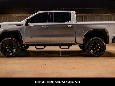 Used 2023 GMC Sierra 1500 AT4X image 6