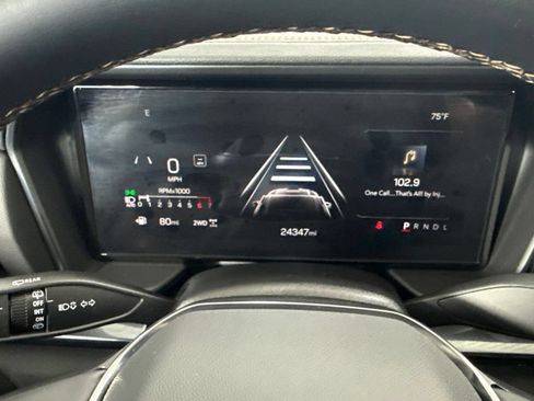 Used 2026 GMC Terrain AT4 AWD/4WD image 32
