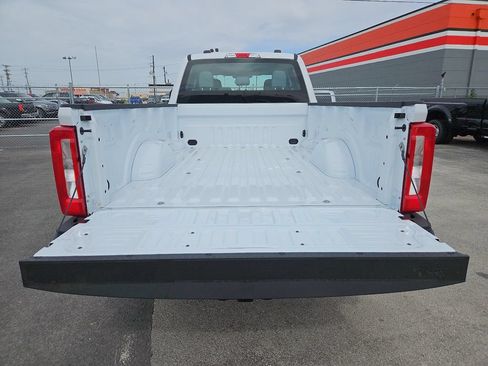 New 2026 Ford F250 XL w/ XL Off-Road Package AWD/4WD image 18