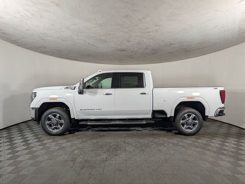 New 2025 GMC Sierra 2500 SLT w/ SLT Premium Package image 3