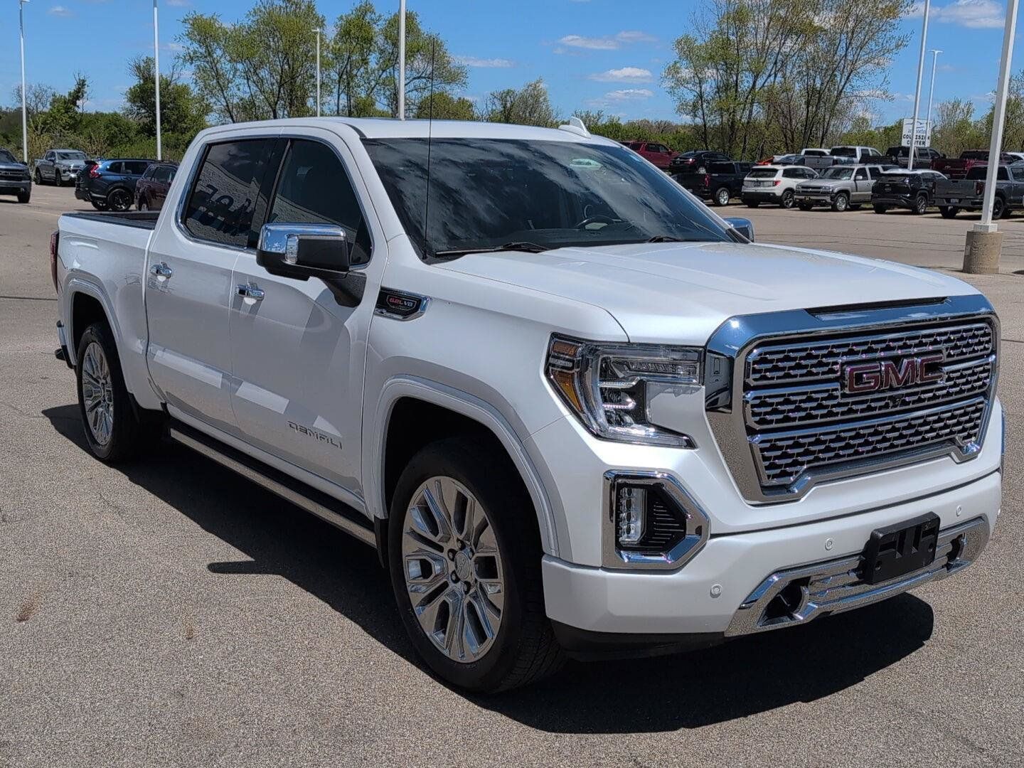 Used 2020 GMC Sierra 1500 Denali w/ Denali Ultimate Package AWD/4WD image 8