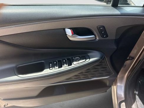 Used 2020 Hyundai Santa Fe Limited FWD image 11