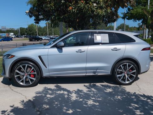 Used 2022 Jaguar F-PACE SVR AWD/4WD image 7