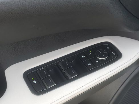 Used 2023 Lexus RX 350 Premium w/ Accessory Package AWD/4WD image 14
