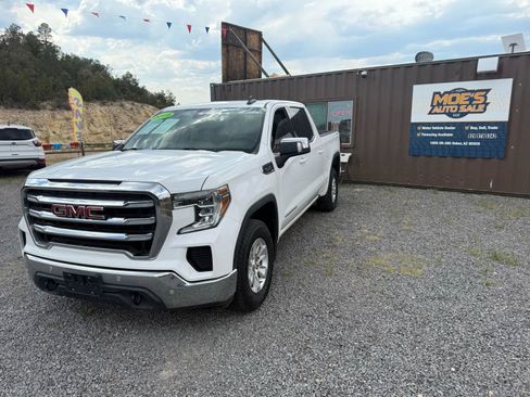 Used 2019 GMC Sierra 1500 SLE w/ SLE Value Package AWD/4WD image 1