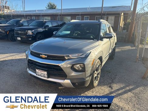 Used 2023 Chevrolet TrailBlazer LT image 1