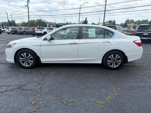 Used 2013 Honda Accord LX image 3