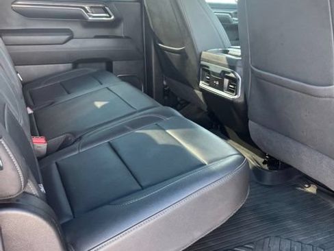 Used 2024 Chevrolet Silverado 1500 LTZ AWD/4WD image 10