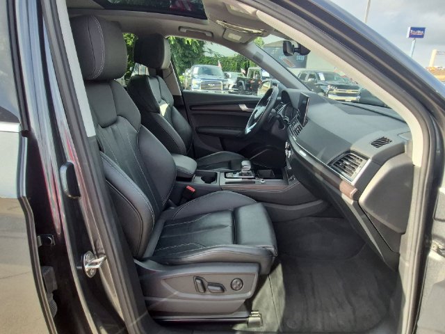 Used 2024 Audi Q5 2.0T Premium Plus AWD/4WD image 26