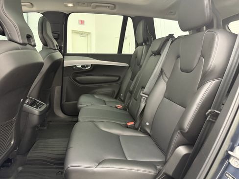 Certified 2023 Volvo XC90 B5 Core w/ Protection Package Premier AWD/4WD image 25