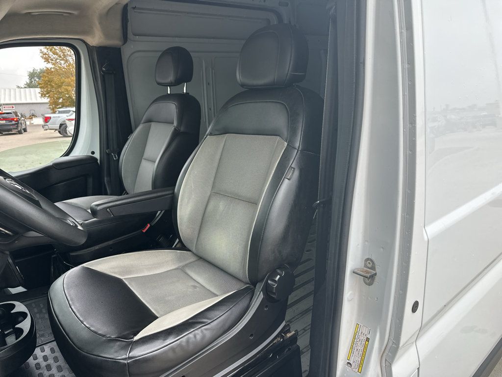 Used 2023 RAM ProMaster 2500 FWD image 26